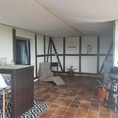 Schoene Aussicht Апартаменты Nettersheim