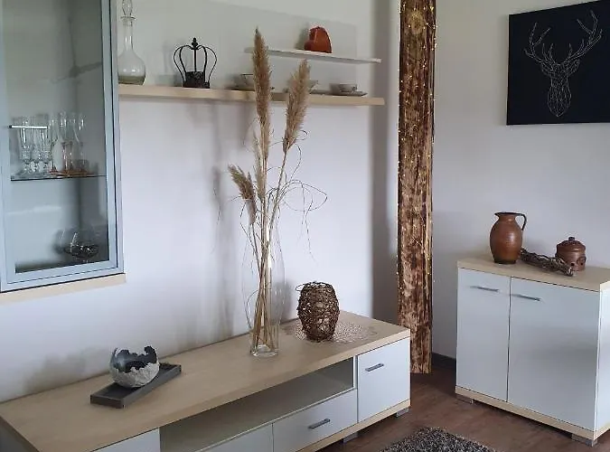 Schoene Aussicht Apartmán *